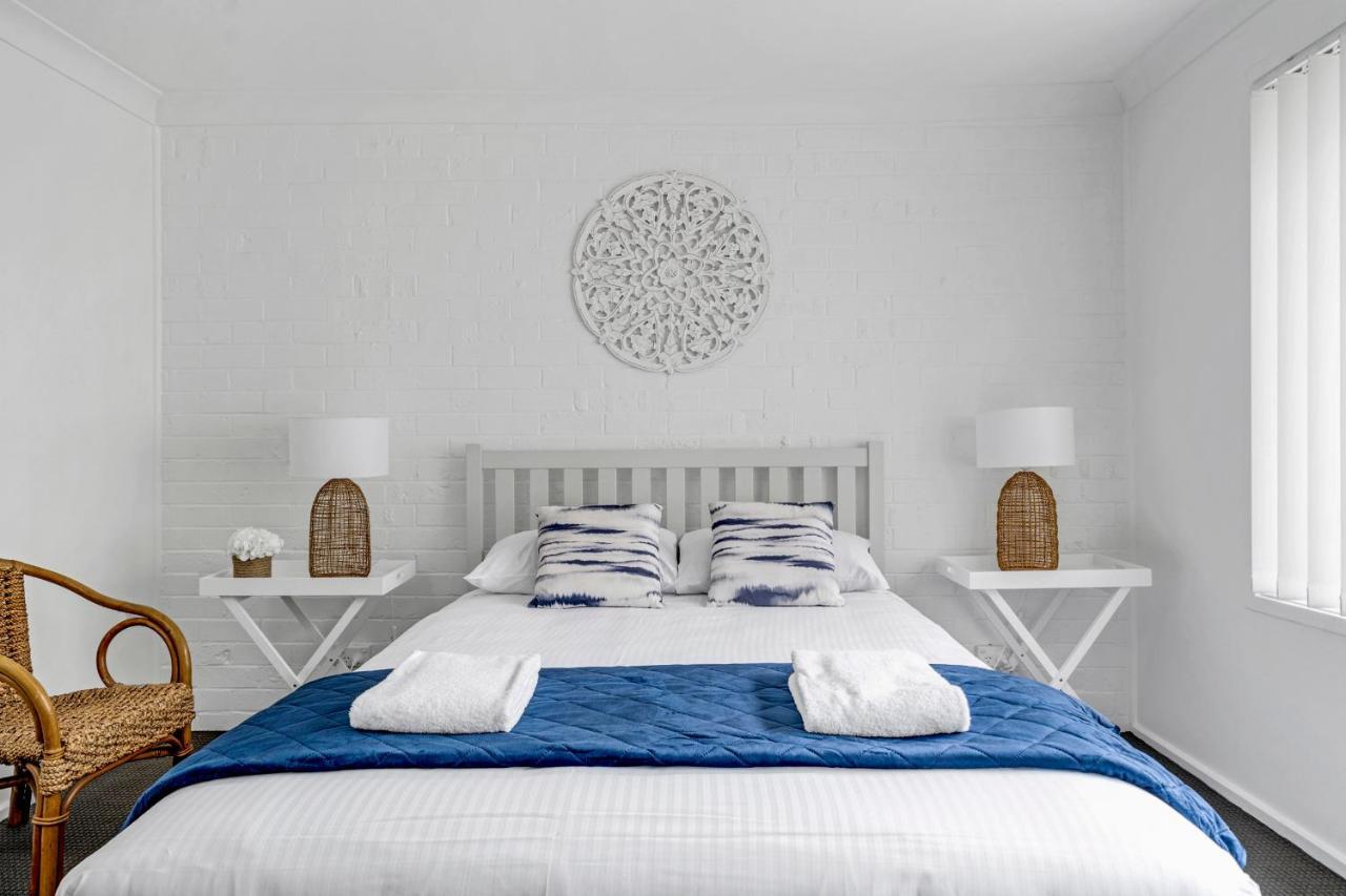 Husky 56 Beachfront Villa'S - Great Location On The Beach Гаскіссон Екстер'єр фото